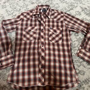 Men’s Wrangler long sleeve button down